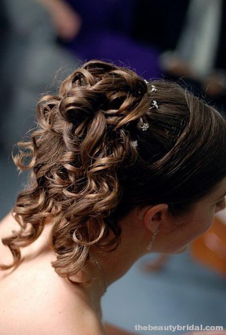 Popular bridal hairstyles popular-bridal-hairstyles-92