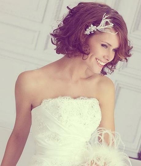 Short curly bridal hairstyles short-curly-bridal-hairstyles-10_17