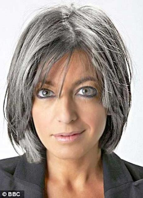 Short hairstyles for women in their 50s short-hairstyles-for-women-in-their-50s-20_11
