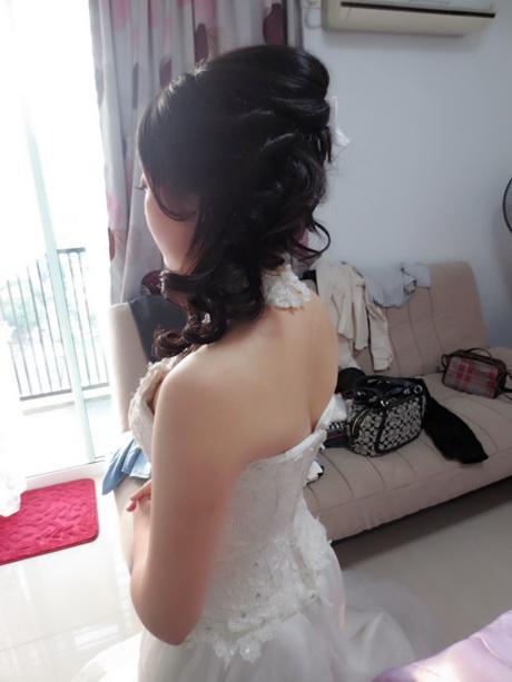 Taiwan bridal hairstyle