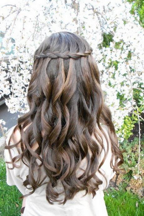 Wedding hair with braids and curls wedding-hair-with-braids-and-curls-97_17