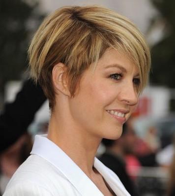 A short hairstyle a-short-hairstyle-82_17