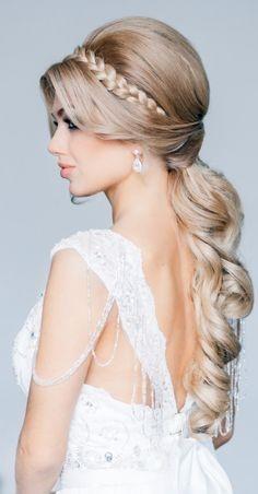 Beautiful hairstyles for brides beautiful-hairstyles-for-brides-30_2