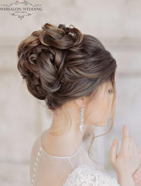Elegant hairstyles for brides elegant-hairstyles-for-brides-66_10
