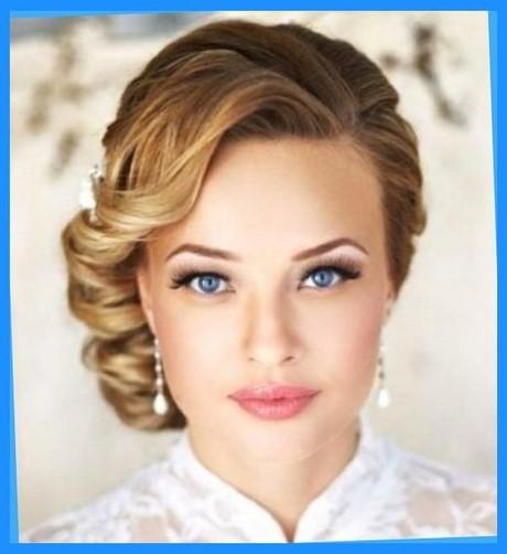 Hairstyles for wedding guests medium hair hairstyles-for-wedding-guests-medium-hair-07