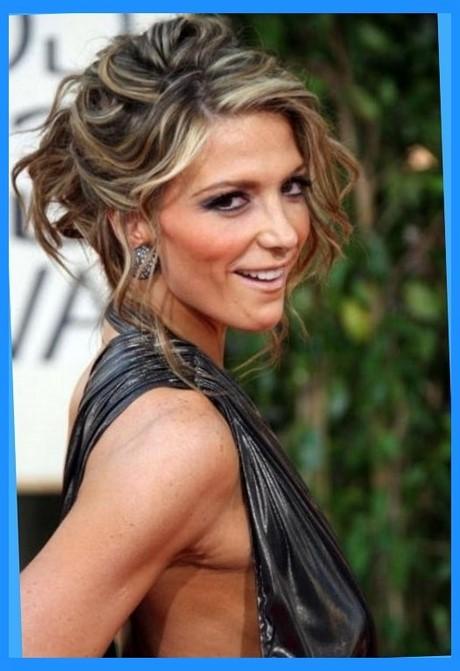 Hairstyles for wedding guests medium hair hairstyles-for-wedding-guests-medium-hair-07_11