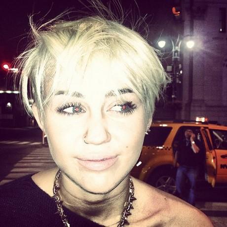 Miley cyrus pixie cut miley-cyrus-pixie-cut-83_16