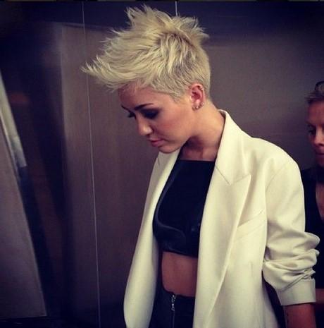 Miley cyrus pixie cut miley-cyrus-pixie-cut-83_5