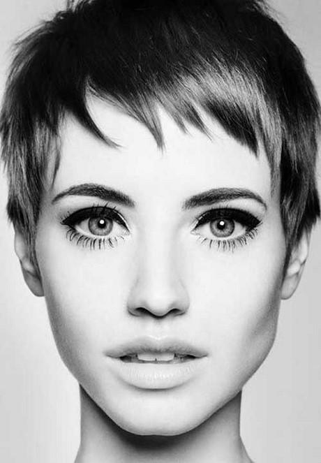 Models with pixie haircuts models-with-pixie-haircuts-99_2