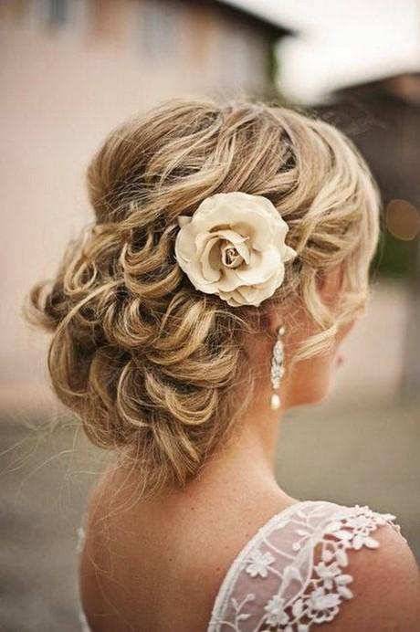 Upstyles for a wedding