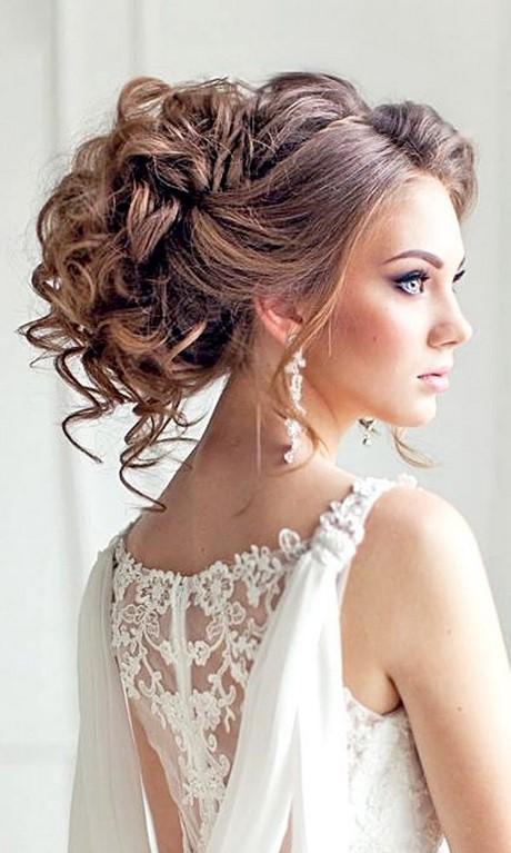 Upstyles for long hair for weddings