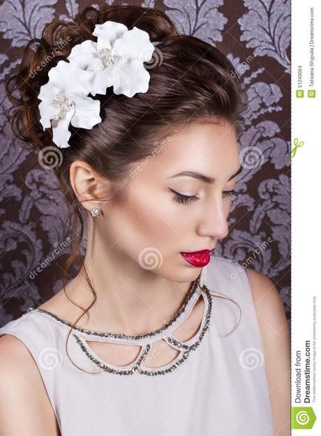 White wedding hairstyles white-wedding-hairstyles-30_11