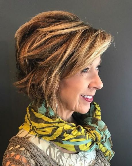 2020 short hairstyles for women over 50 2020-short-hairstyles-for-women-over-50-30