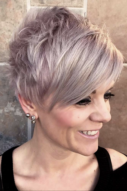 2020 short hairstyles for women over 50