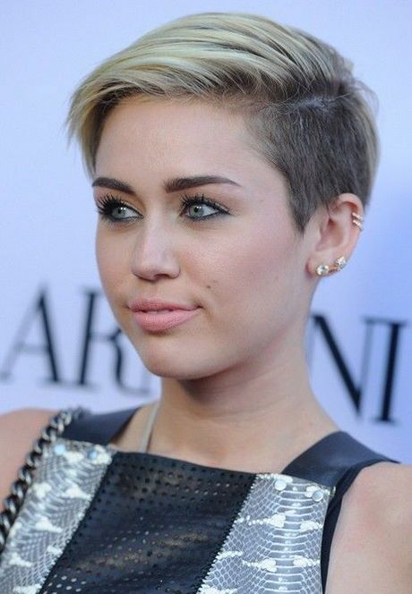 Celebrity short hairstyles 2020 celebrity-short-hairstyles-2020-13_5