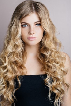 Curly hairstyle 2020 curly-hairstyle-2020-33_4