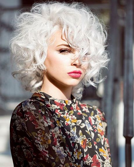 Curly short hairstyles 2020