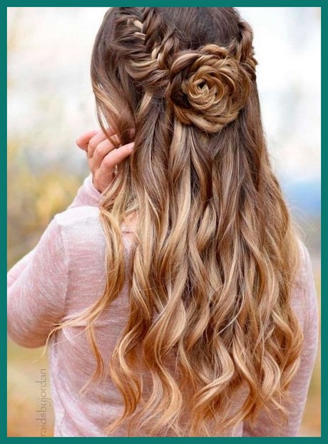 Hairstyles for prom 2020 hairstyles-for-prom-2020-18_4