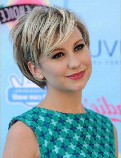 Hairstyles for round faces 2020 hairstyles-for-round-faces-2020-41_11