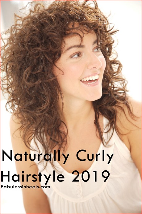 Medium curly hairstyles 2020 medium-curly-hairstyles-2020-68