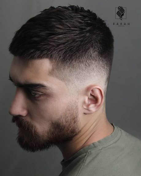 Mens hairstyle for 2020 mens-hairstyle-for-2020-37