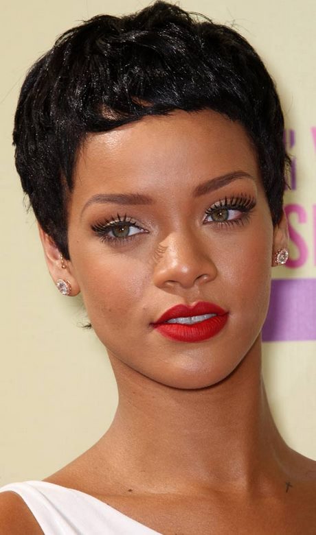 Rihanna short hair styles 2020 rihanna-short-hair-styles-2020-21_9