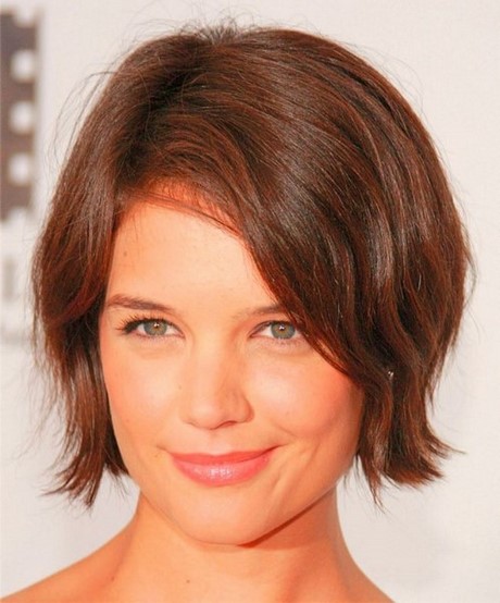 Short hairstyles for round faces 2020 short-hairstyles-for-round-faces-2020-18_14