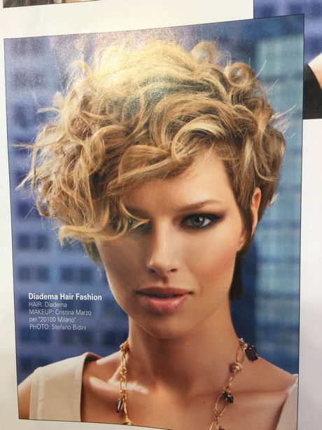 Very short curly hairstyles 2020 very-short-curly-hairstyles-2020-48_8