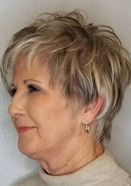 2021 short hairstyles for women over 50 2021-short-hairstyles-for-women-over-50-04_20