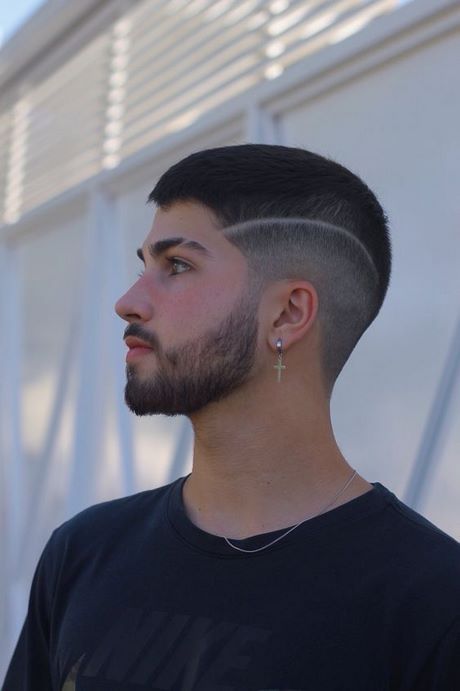 Hairstyle for man 2021 hairstyle-for-man-2021-81_7
