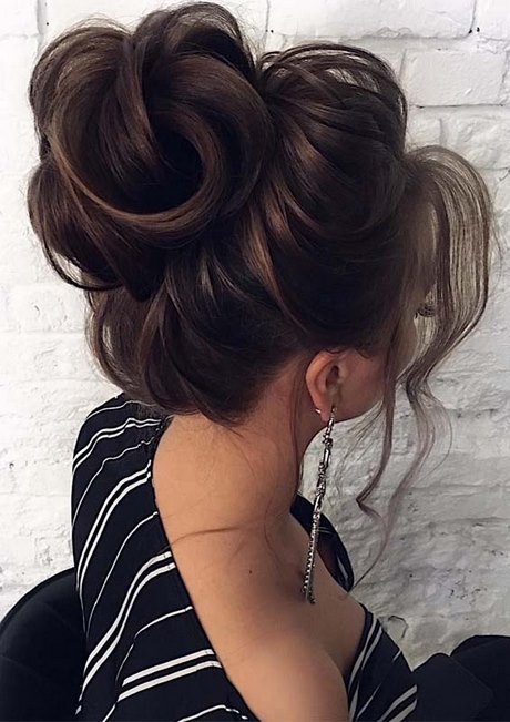 Hairstyle updo 2021 hairstyle-updo-2021-79