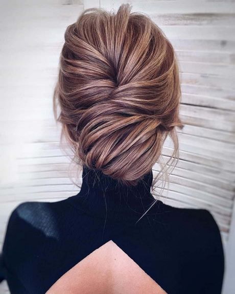 Hairstyle updo 2021