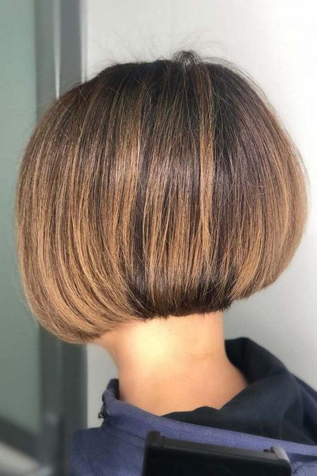 Hairstyles bobs 2021 hairstyles-bobs-2021-36