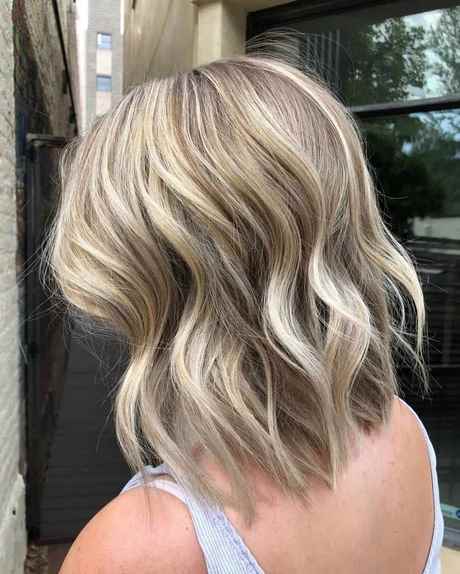 Hairstyles bobs 2021 hairstyles-bobs-2021-36_6