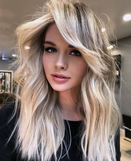 New blonde hair trends 2021