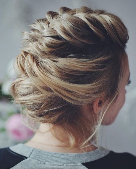 New prom hairstyles 2021 new-prom-hairstyles-2021-49_16