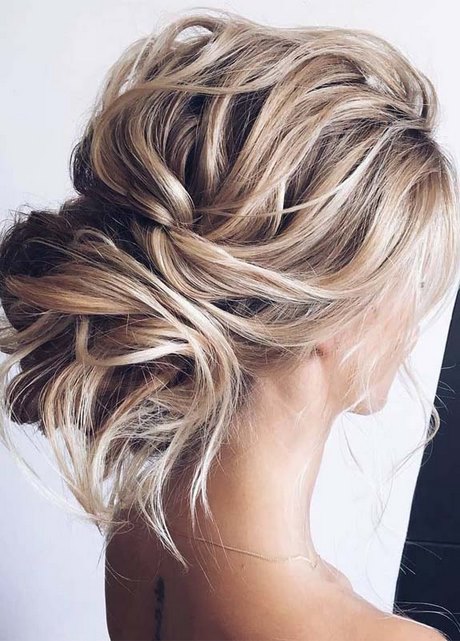 New updo hairstyles 2021 new-updo-hairstyles-2021-08