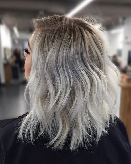 Ombre hairstyles 2021 ombre-hairstyles-2021-12_11