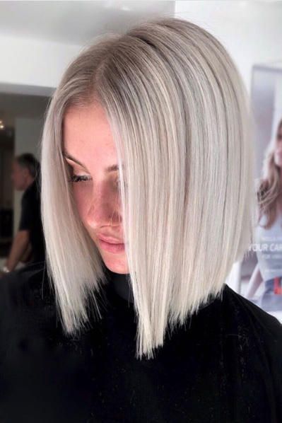 Platinum blonde hairstyles 2021