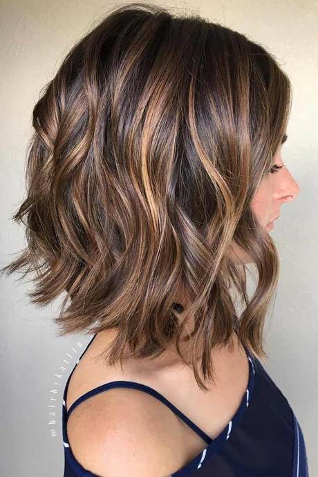 Styles for short curly hair 2021 styles-for-short-curly-hair-2021-69_12
