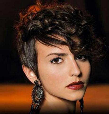 Best pixie cuts for curly hair best-pixie-cuts-for-curly-hair-19_8