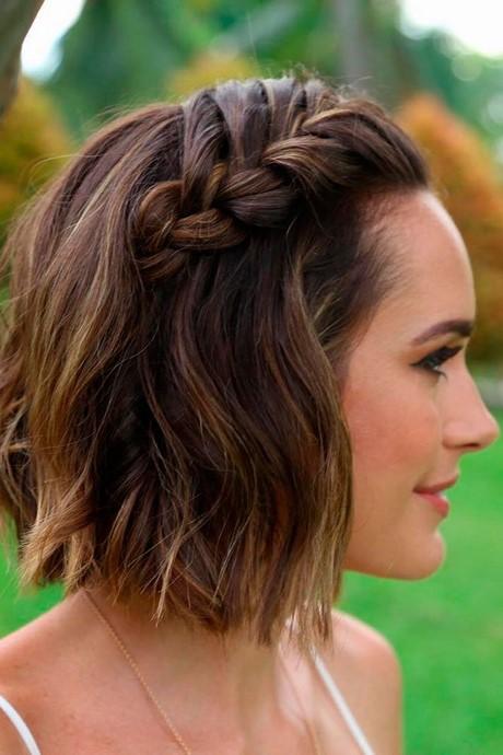 Easy braided hairstyles for short hair easy-braided-hairstyles-for-short-hair-14_19