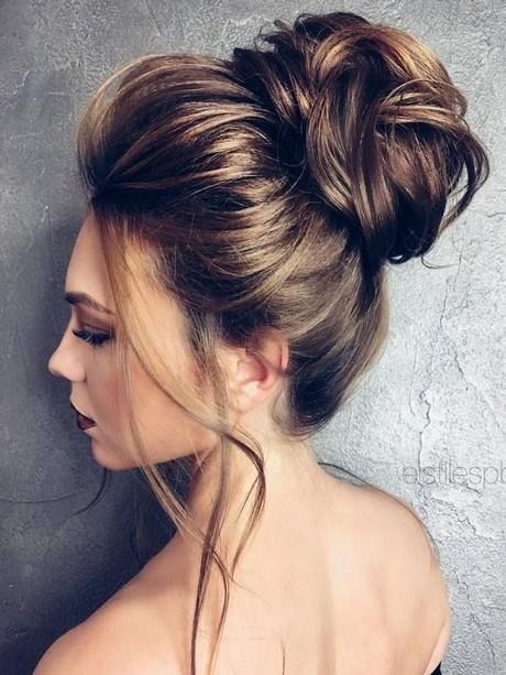 Updo hair style updo-hair-style-75_13
