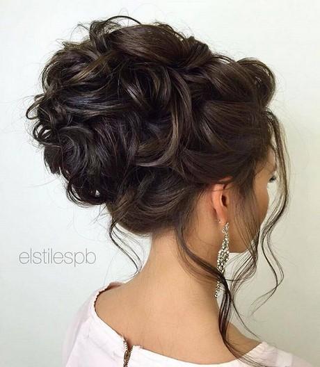 Updo hair style updo-hair-style-75_4