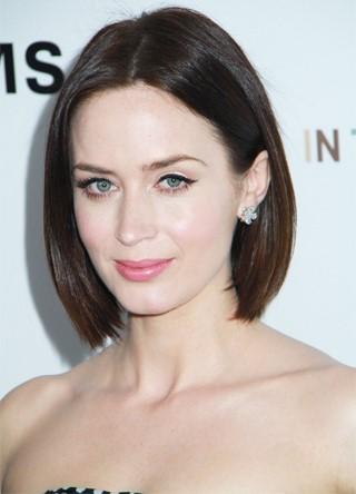Ways to style short straight hair ways-to-style-short-straight-hair-57_15