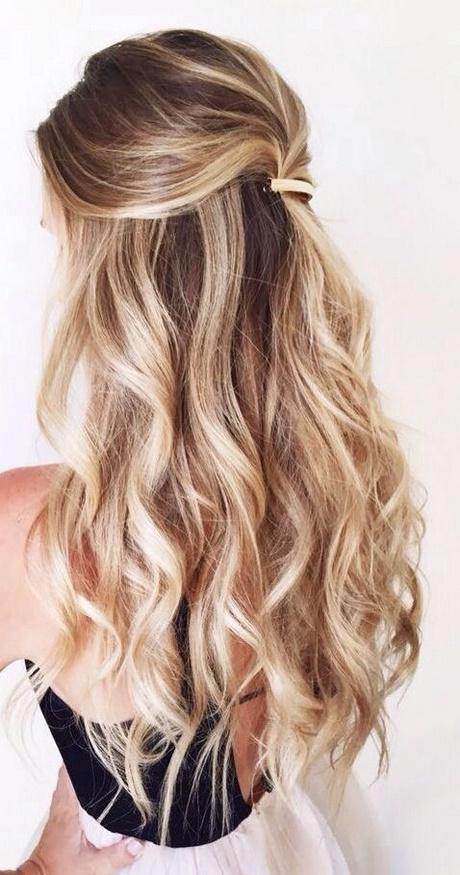 Casual half up half down hairstyles casual-half-up-half-down-hairstyles-23_18