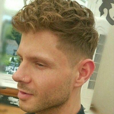 Haircuts for men with wavy hair haircuts-for-men-with-wavy-hair-32_13