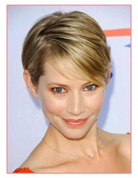 Haircuts for women with thin hair haircuts-for-women-with-thin-hair-24_16