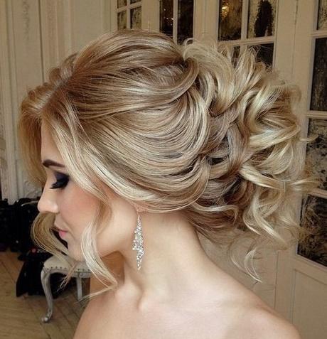Hairstyles up 2018 hairstyles-up-2018-76_6