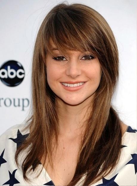 Layered hair with side bangs layered-hair-with-side-bangs-59_10